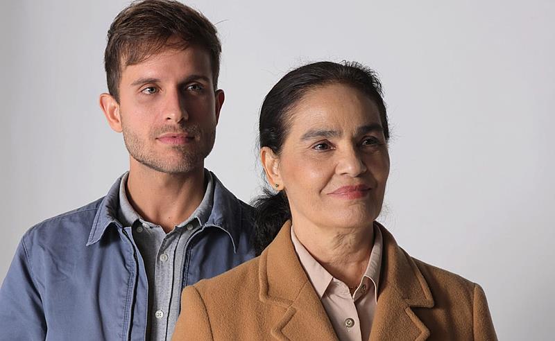 Sucesso na Broadway, “O Som que Vem de Dentro” ganha primeira montagem no Brasil, no Teatro Glaucio Gill, numa coprodução da Cia Limite 151 e o diretor João Fonseca