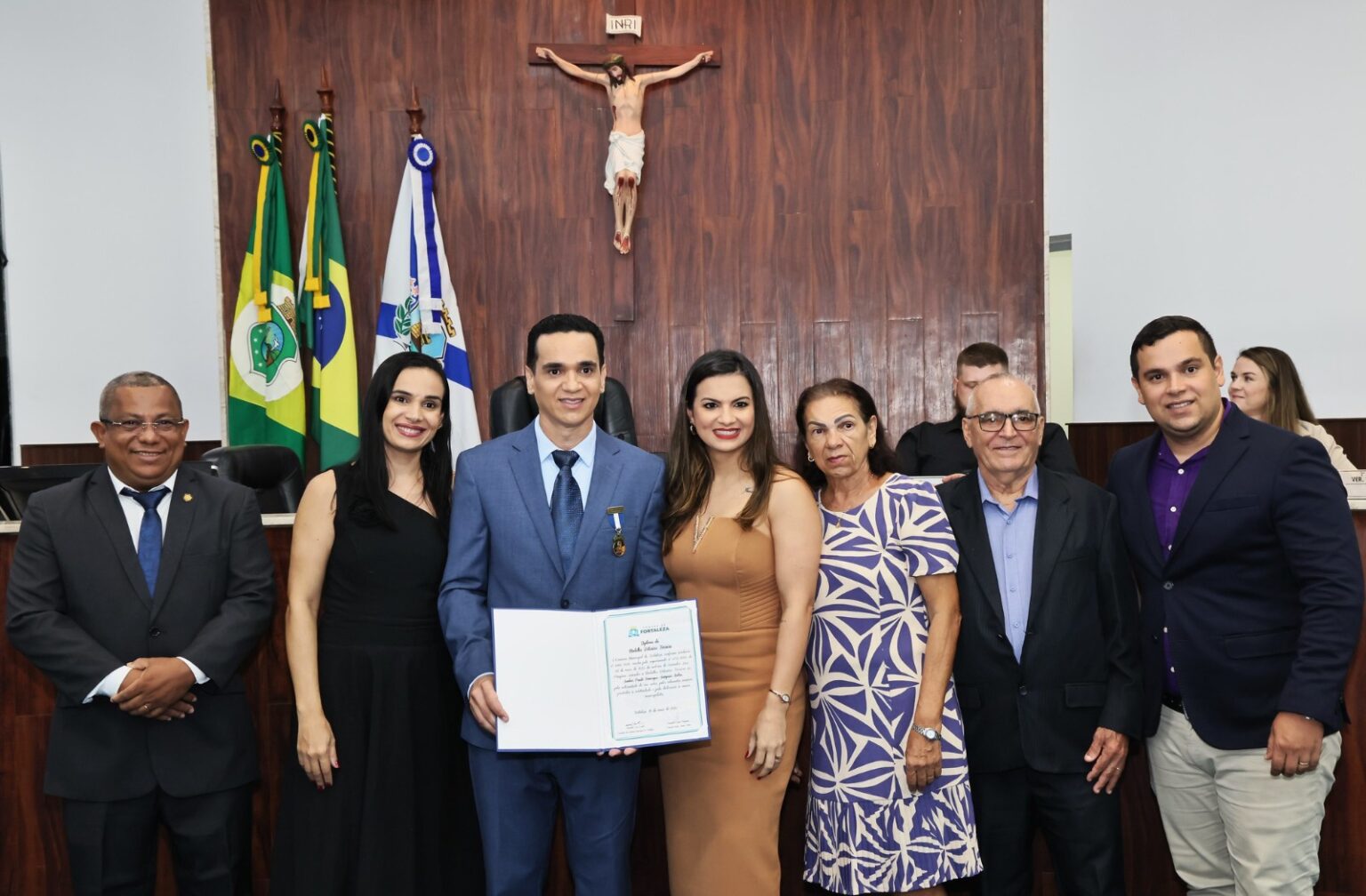 Empresário Paulo Henrique Sampaio Nobre recebe Medalha Boticário Ferreira na Câmara Municipal de Fortaleza