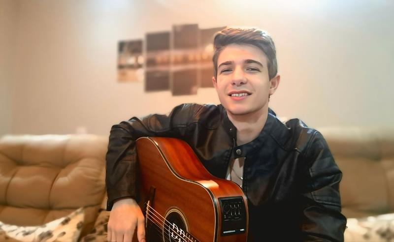 Daniel Bonetto é a nova voz de Santa Catarina