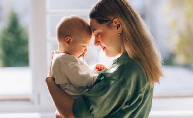 Cirurgia plástica logo após o parto preocupa especialistas: “Não é estética, é saúde”