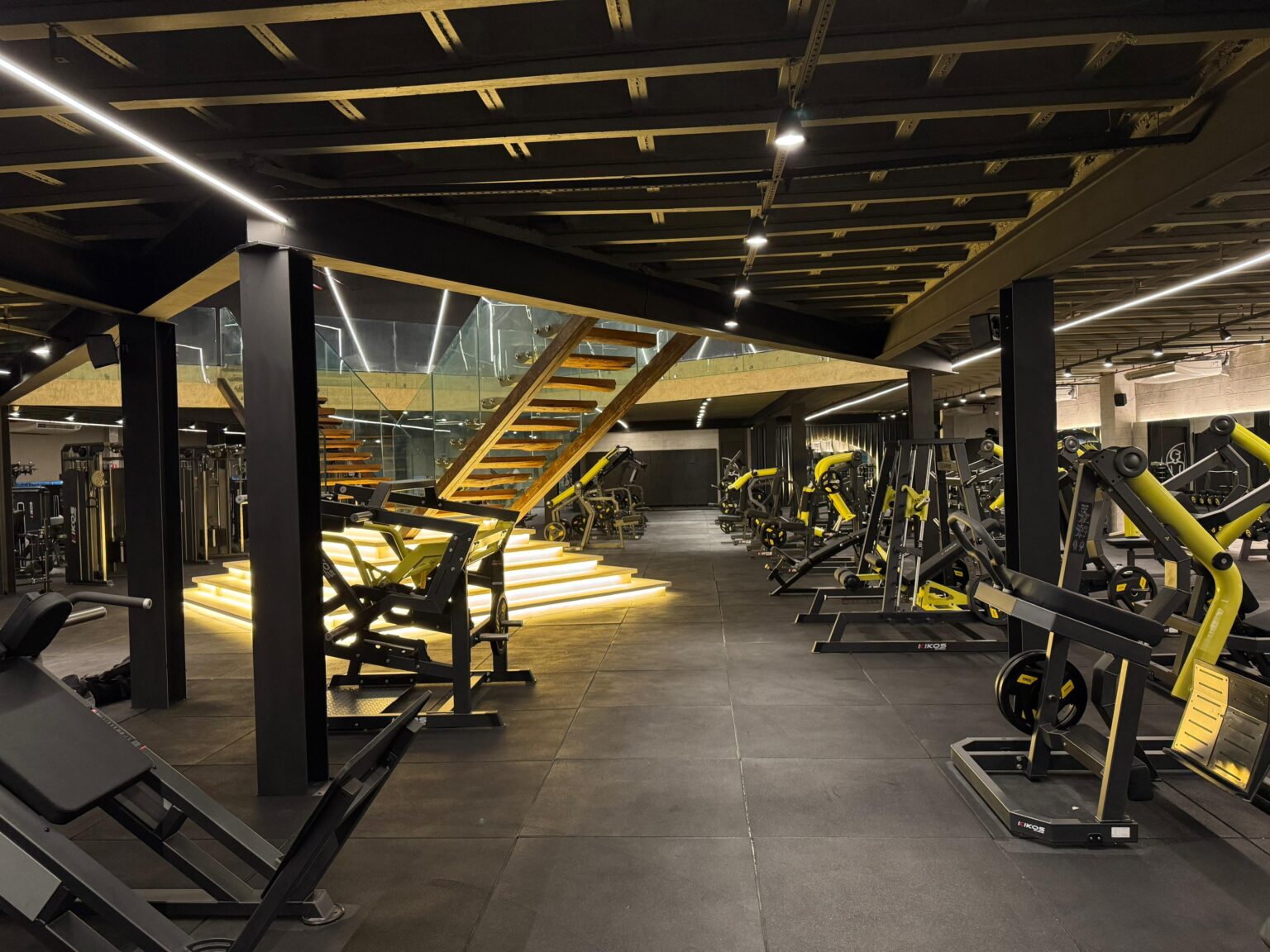 Academia Porão inaugura nova unidade 24 horas na Avenida Bezerra de Menezes