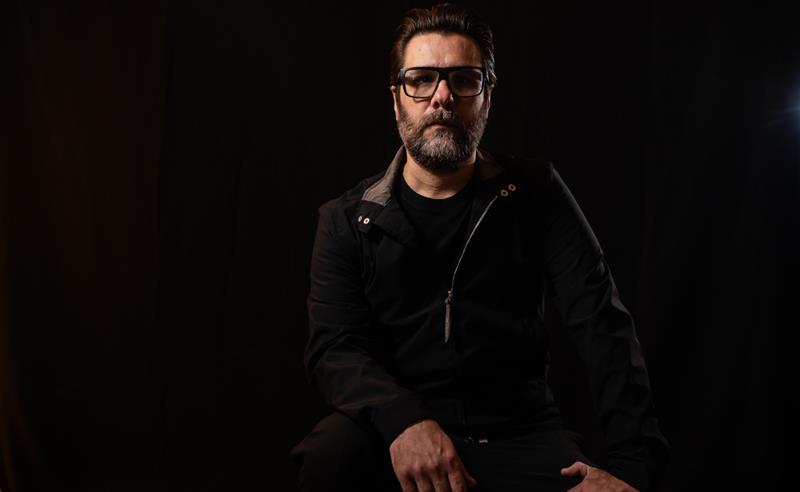 Hugo Mariutti divulga “This Must Be Wrong”, quarto e mais completo disco da carreira solo