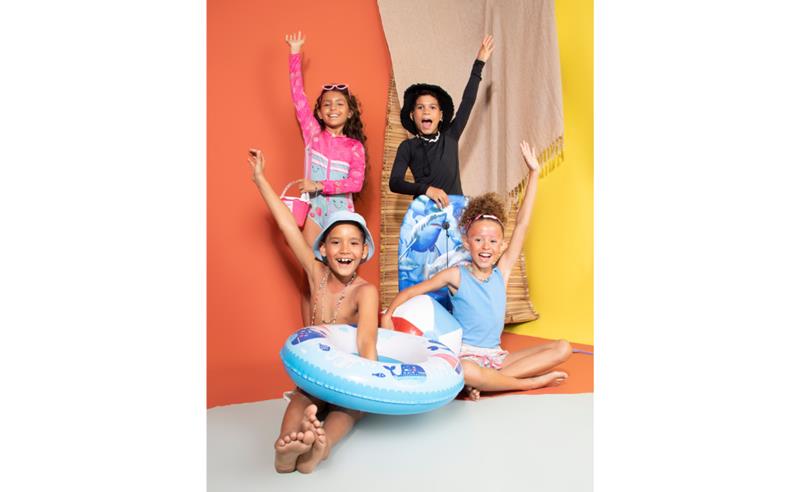 Pequenos Tropicais: moda infantil que celebra o verão com estilo e proteção