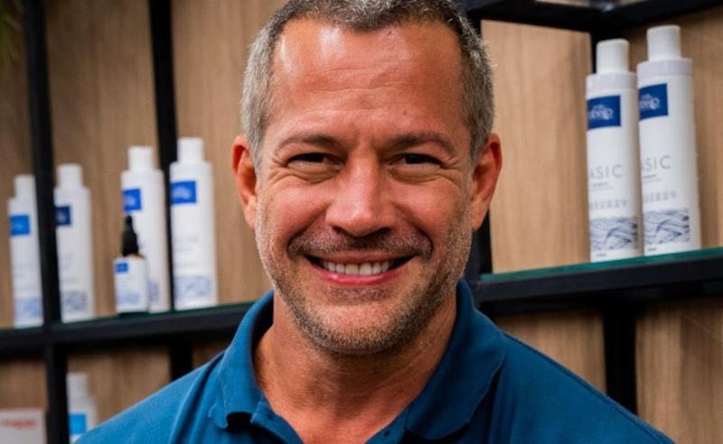 Mais Cabello inaugura unidade em Aracaju com presença de Malvino Salvador