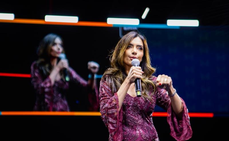 Sophia Martins destaca “luxo em vendas” na abertura do CIMI360 2025 em São Paulo