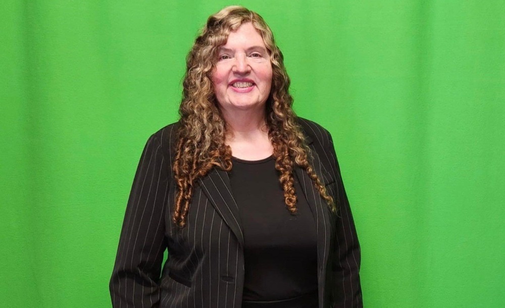 Barbara Leite festeja 25 anos de carreira no exterior e comemora a marca no Brasil