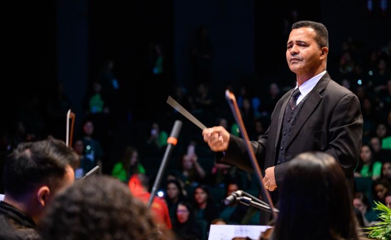 Orquestra Jazz Sinfônica Grateful transforma vidas por meio da música