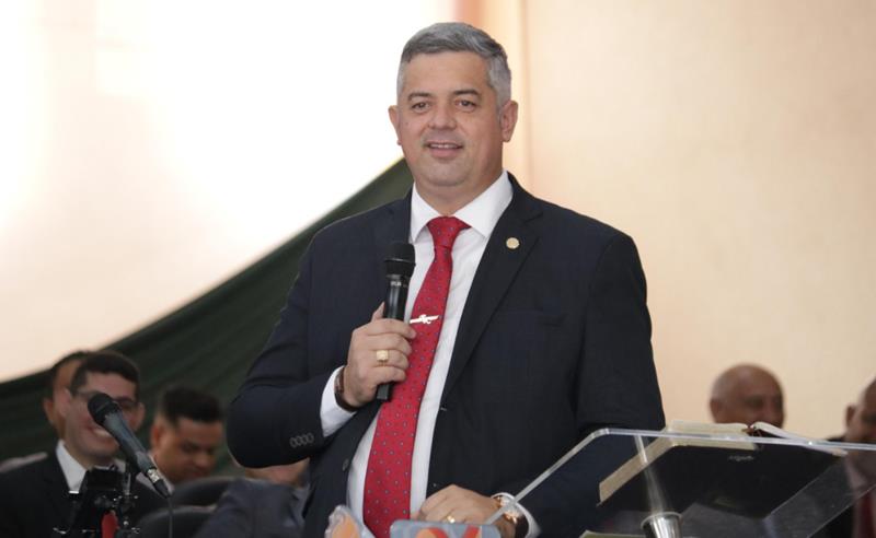 Pastor Reginaldo Ribeiro: 30 anos de ministério, ensino e legado espiritual