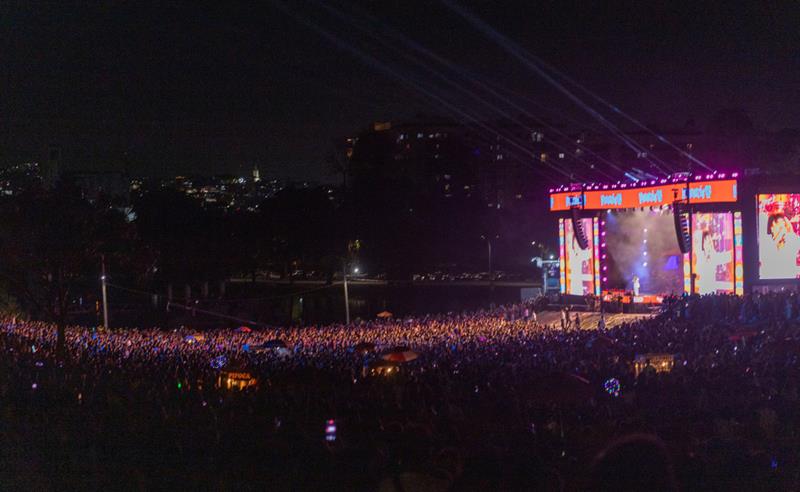 Louvorzão 93 confirma sucesso da edição com mais de dez horas de show