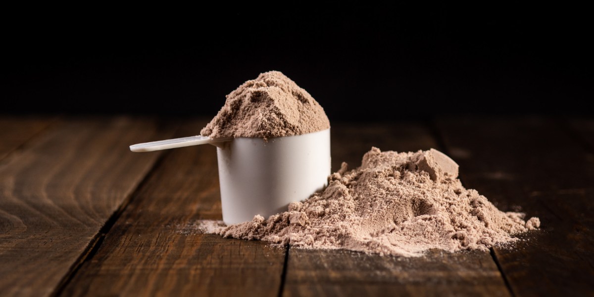 Golpe do whey e da creatina falsificados preocupa consumidores fitness, alerta especialista