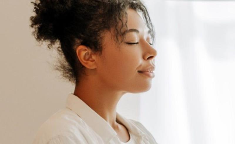 Carnaval também pode ser tempo de pausa: meditação Heartfulness surge como alternativa para cuidar da saúde mental durante o feriado