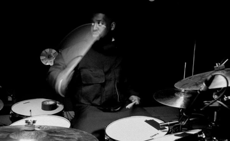 War Child Records lança novo single
‘Helicopters’ de Ezra Collective & Greentea Peng