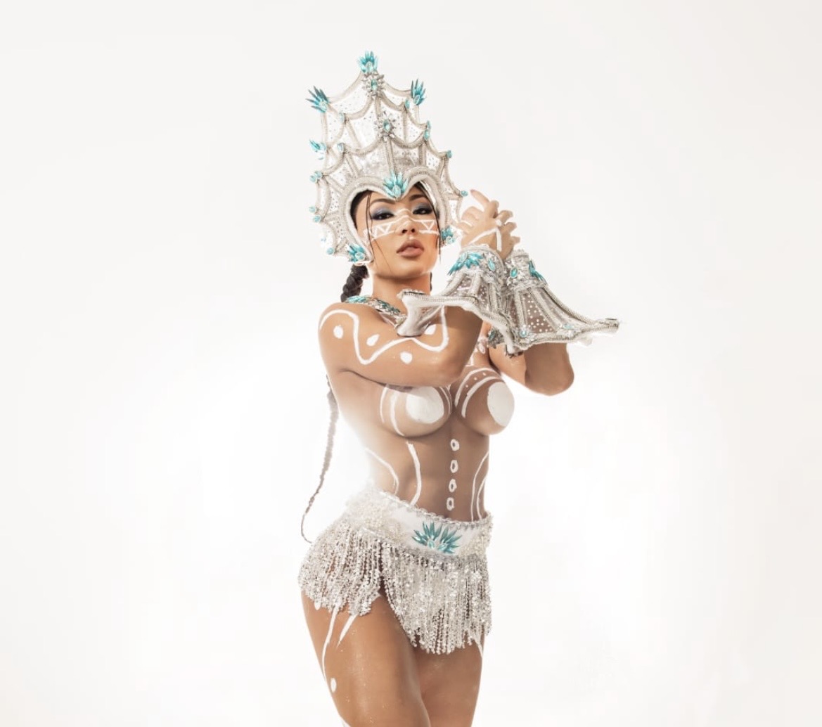Que show! Filha da Nany Venâncio ,Manasha Venâncio Morizono foi destaque no Abre Alas da Gaviões da Fiel no Carnaval 2026!