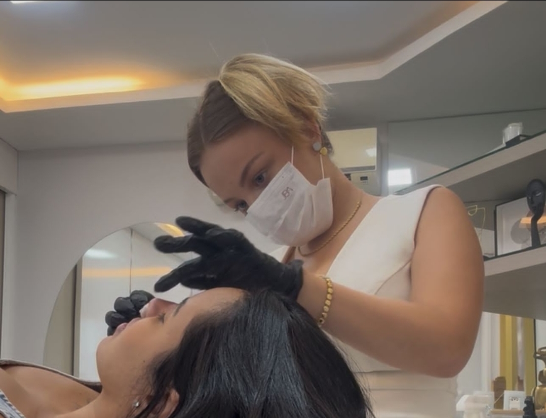 Antes de corrigir, preservar: a nova lógica da estética facial
