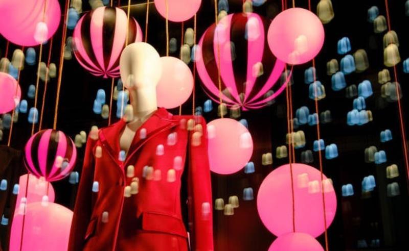 Excesso de conteúdo expõe fragilidade estratégica de marcas de moda
