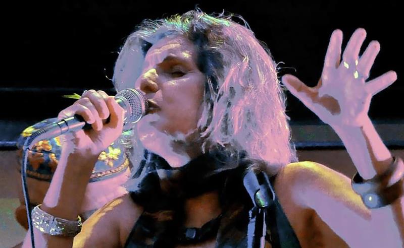 Sucesso de público, Thaís Fraga retorna ao Vinicius Show, em Ipanema, com o projeto “Mais de 30 Anos de Bossa n’ Jazz”