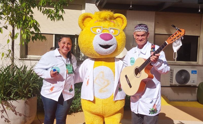 Projeto leva cultura e diversão para crianças em tratamento hospitalar