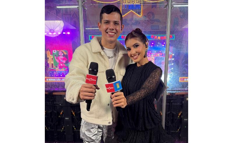 Após estreia como apresentador do São João de Campina Grande, Luís Augusto Brito amplia projetos nas redes, TV e cinema