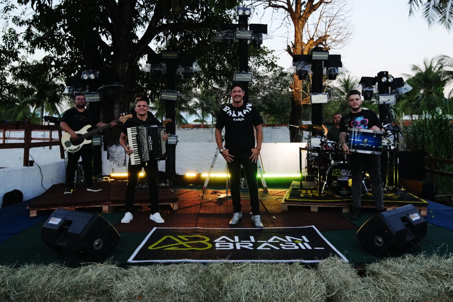 Allan Brasil grava primeiro EP visual e reúne convidados no Ceará 