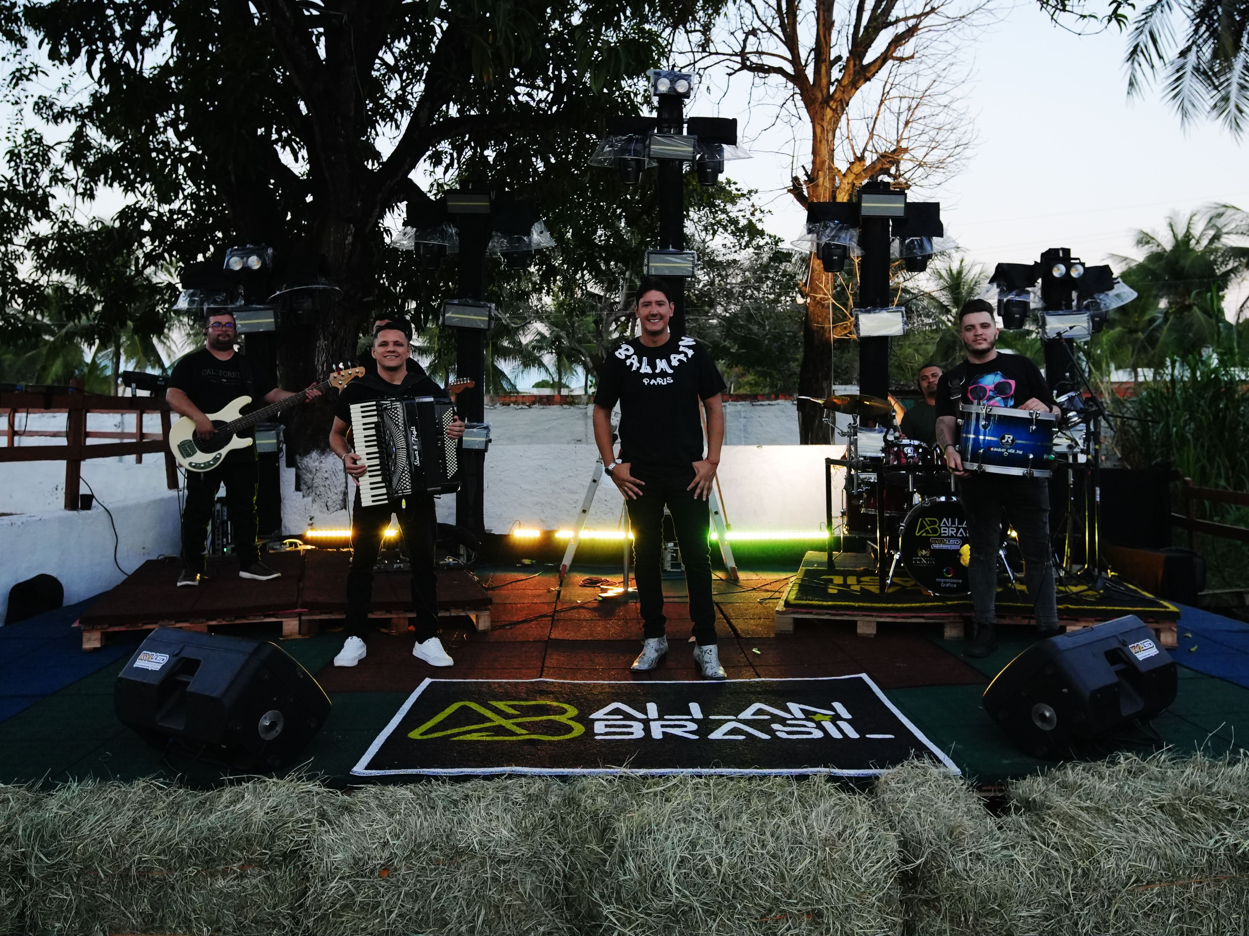 Allan Brasil grava primeiro EP visual e reúne convidados no Ceará 