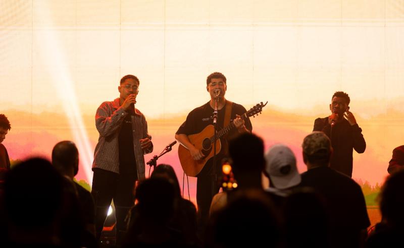 Cantor Igor Roque conta com as colaborações de Geovanne Oliveira e Ryan Ribeiro no single e clipe de “Yeshua, Casa Comigo”