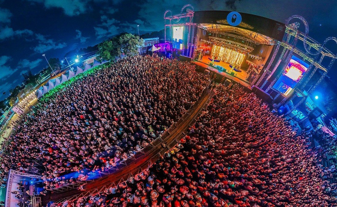 Do clássico ao contemporâneo: 23ª edição do Festival no Ar Coquetel Molotov conecta gerações e cenas musicais no Recife
