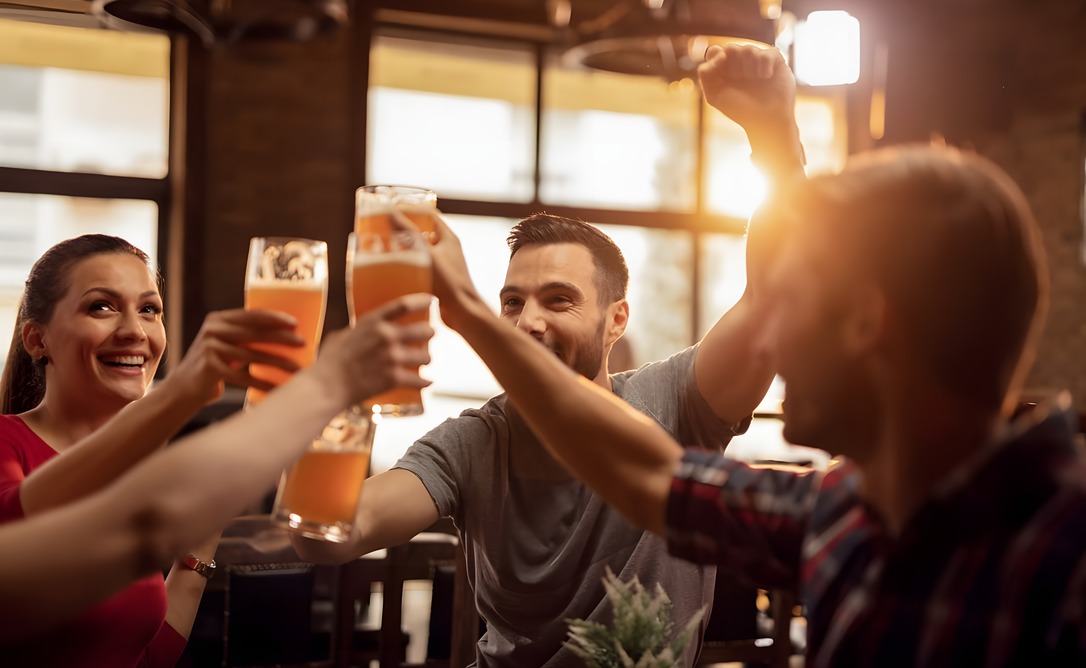 1 em cada 5 adultos consome seis ou mais doses de álcool em uma única ocasião no Brasil